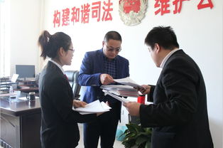 漠河市人民法院開(kāi)展“進(jìn)鄉(xiāng)鎮(zhèn)”法治宣傳活動(dòng)，規(guī)范眼鏡銷售市場(chǎng)秩序